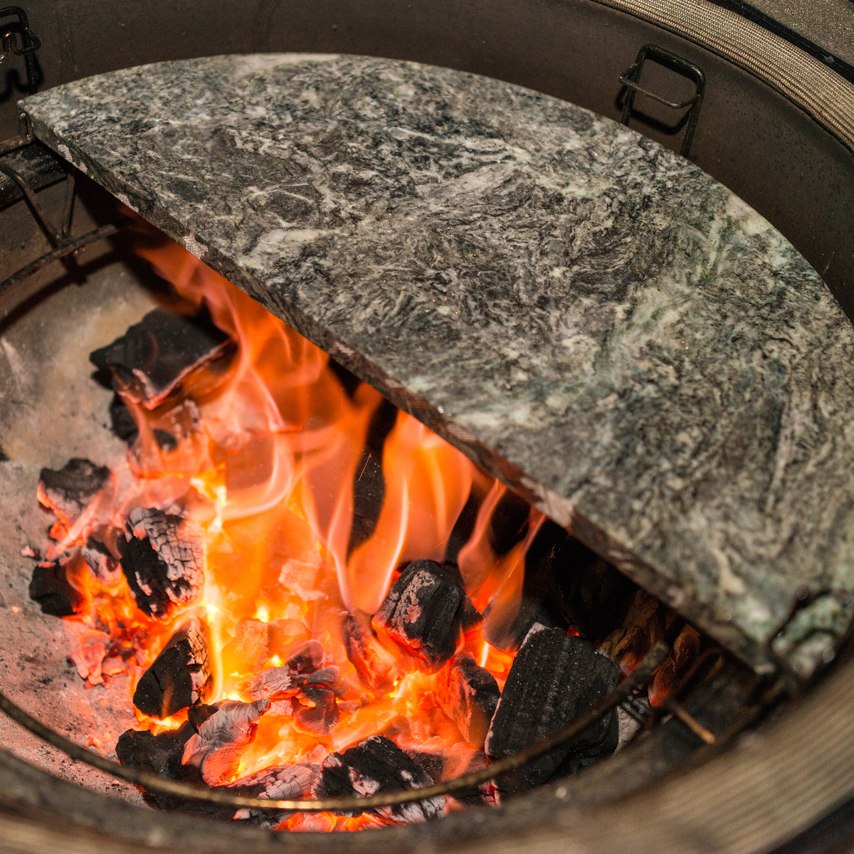 Kamado Joe – Halve maan Speksteen – Soapstone - Afbeelding 5